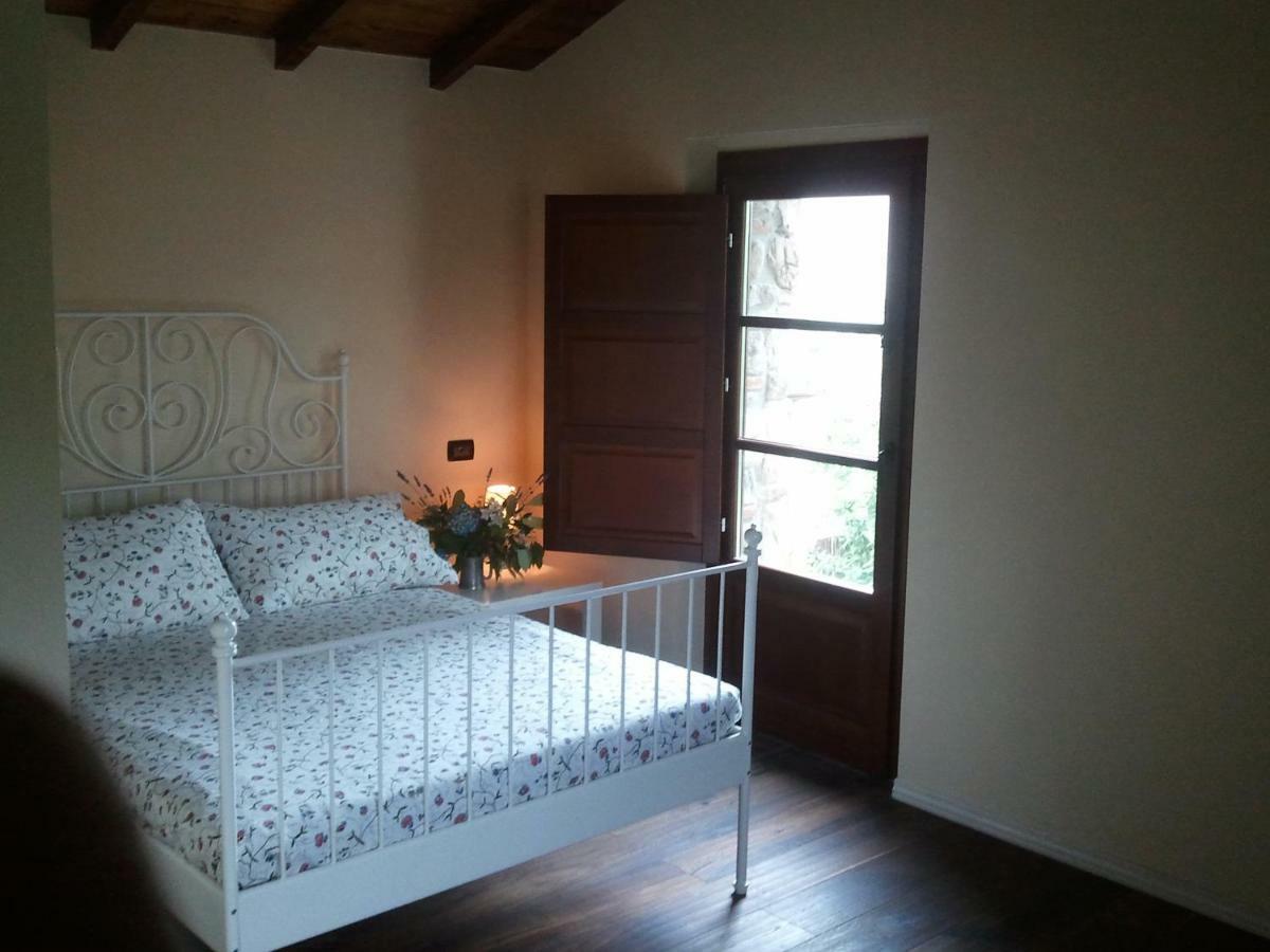 Rose Cottage Tuscany Fosdinovo Exterior photo