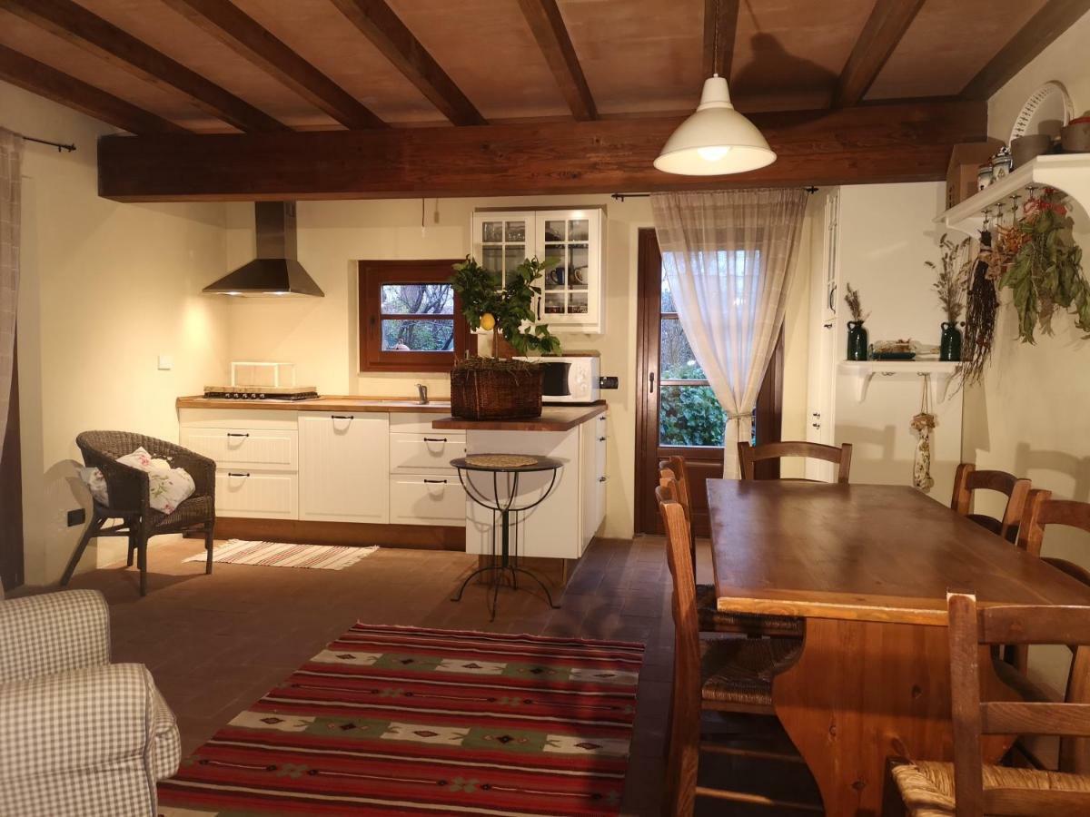 Rose Cottage Tuscany Fosdinovo Exterior photo